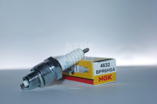 Свеча зажигания 4T BPR6HSA NGK Свеча зажигания 4T BPR6HSA NGK
