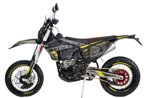 Мотоцикл Кросс 500 XT500 ST 17/17 (мотард) Мотоцикл Кросс 500 XT500 ST 17/17 (мотард)