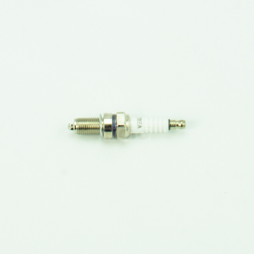 Свеча зажигания 4Т D8C (D8EA) Свеча зажигания 4Т D8C (D8EA)