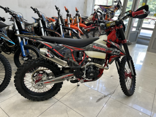 Мотоцикл ZM ROCKER S 8л (2024) Мотоцикл ZM ROCKER S 8л (2024)