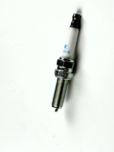Свеча зажигания 4T LMAR9AI-8 NGK (Iridium) NX250 Свеча зажигания 4T LMAR9AI-8 NGK (Iridium) NX250